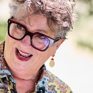 headshot of Dawn Rees Humanist Celebrant, relaxed and laugfhing