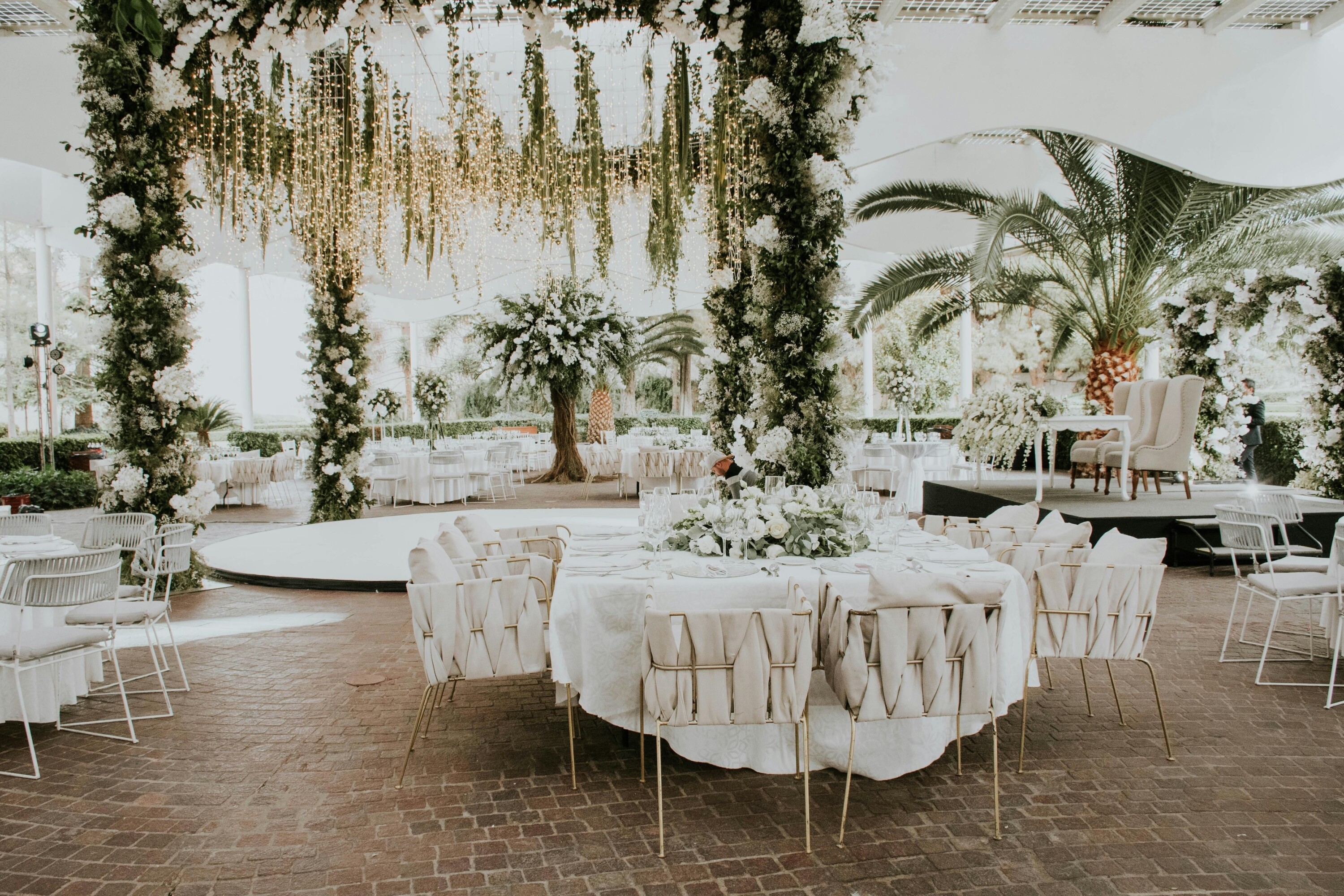 Luxurious wedding set up