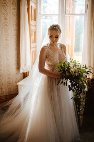 Ellie and Kevin - Stunning Manor House Wedding Venue in Wiltshire gallery image