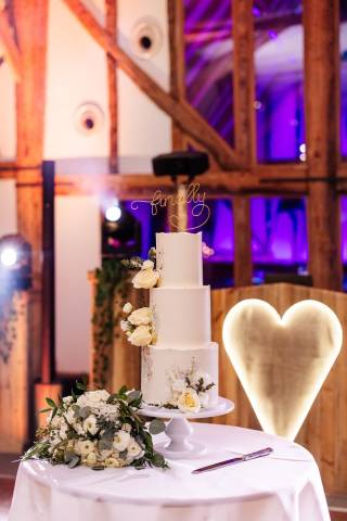 Darcey and Jamie - A Minimalist, Romantic Wedding With Sage Green Tones gallery image