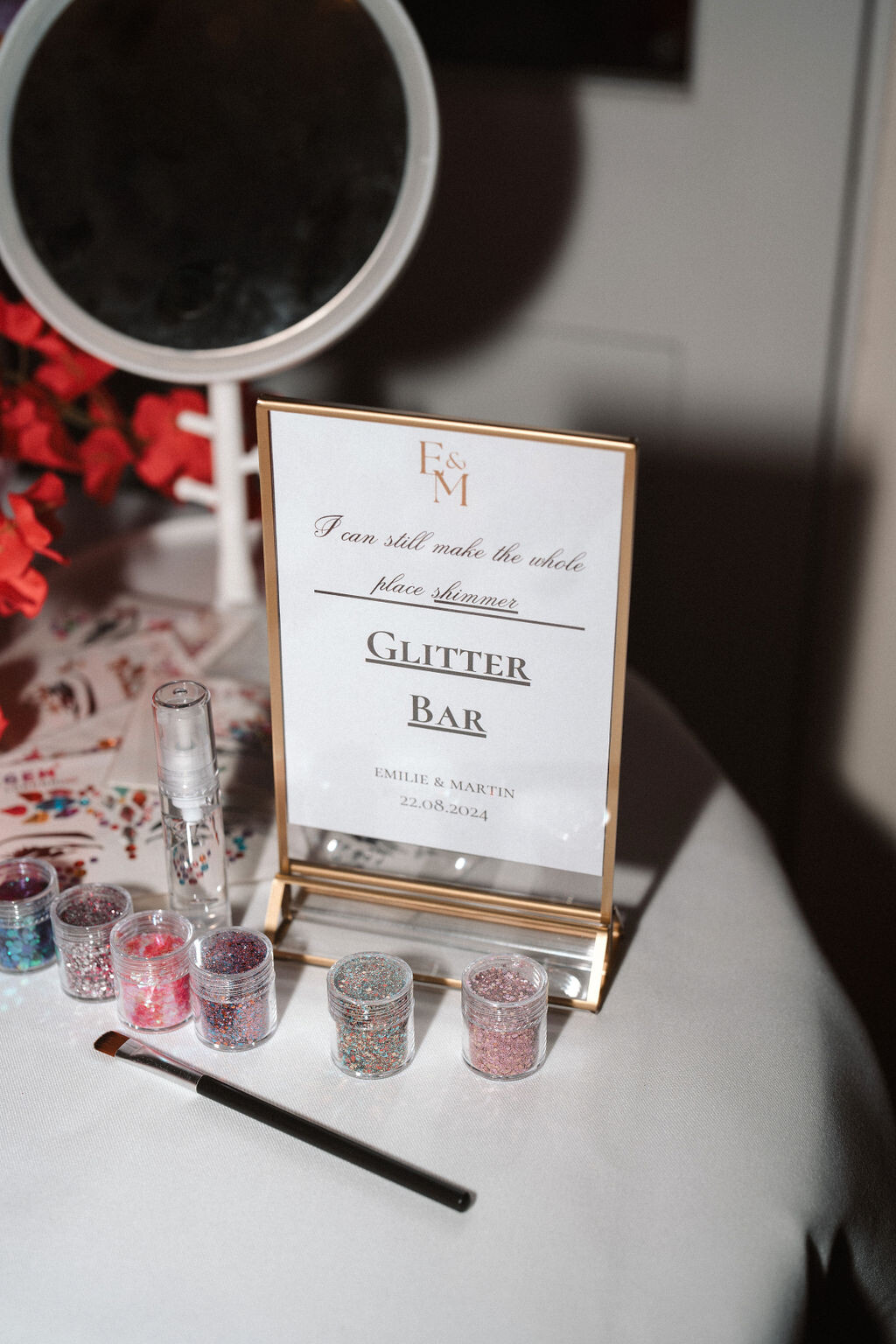 Glitter bar, Taylor swift interactive wedding party entertainment