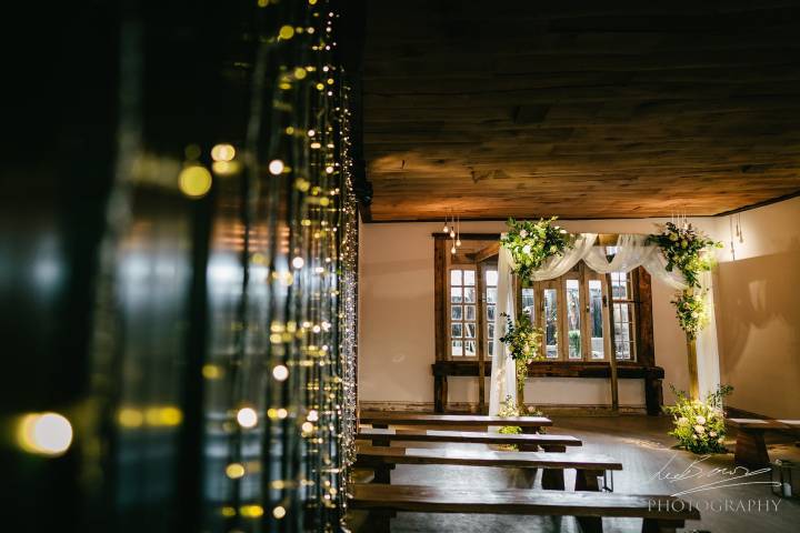 Cindy and Elan - Cheshire Barn Wedding With Interfaith Ceremony gallery image