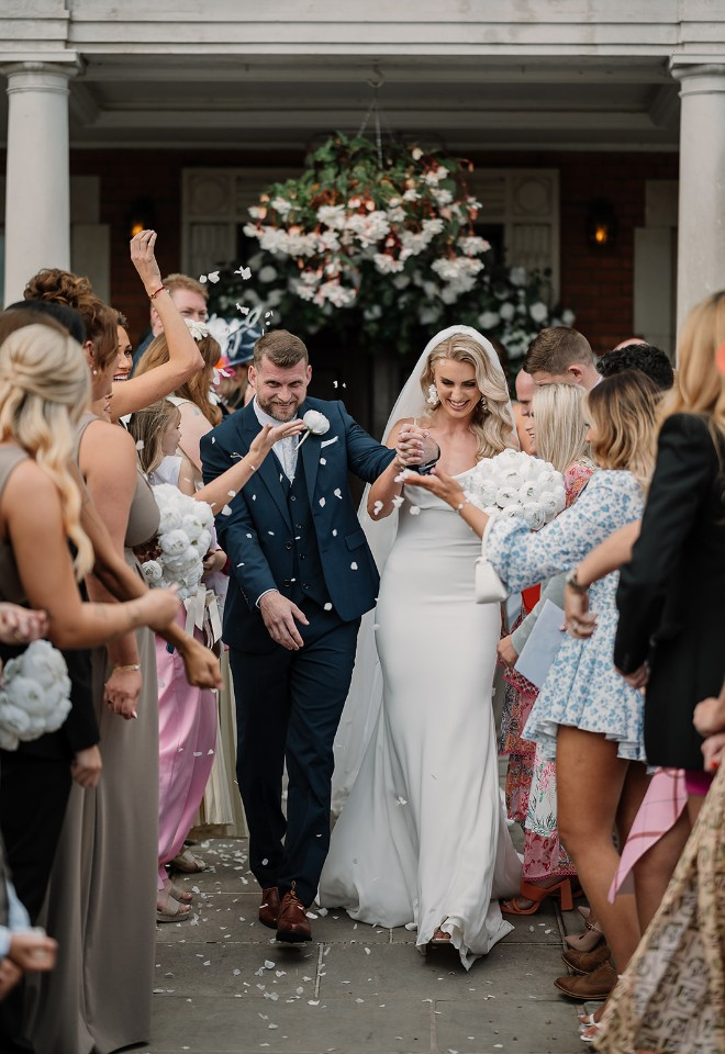 Confetti after ceremony