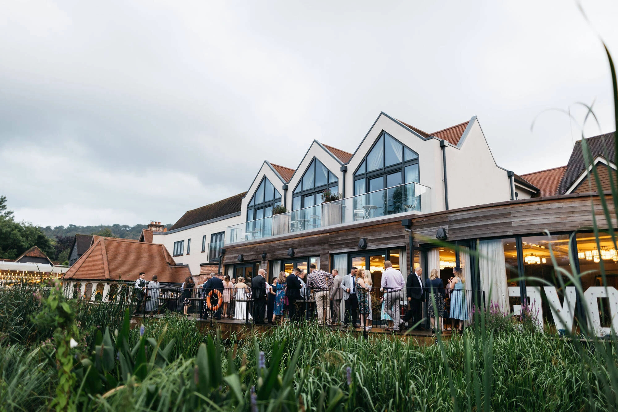 Wedding reception taking place at The Swan at Streatley, a Berkshire pub wedding venue