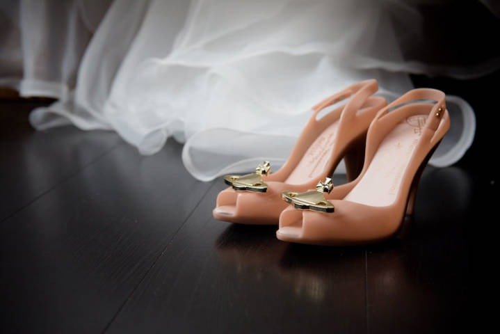 Jessica and Michael - A Stunning Staffordshire Boat House Wedding gallery image