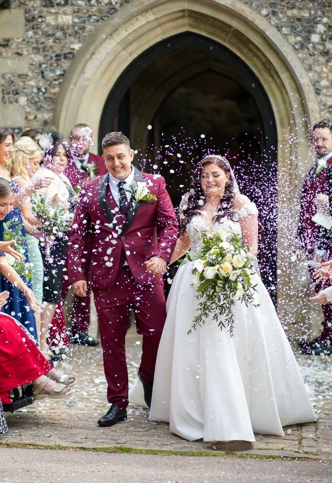 Bride and Groom outside of St Peter & St Pauls Church in Greater Missenden
