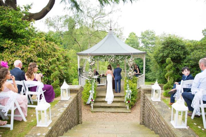 Sarah and Anthony - Beautiful Hotel Wedding in Surrey gallery image