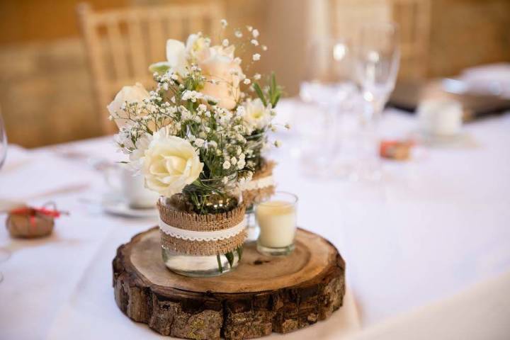 Ashleigh and Matt - Outdoor Barn Wedding in Oxfordshire gallery image