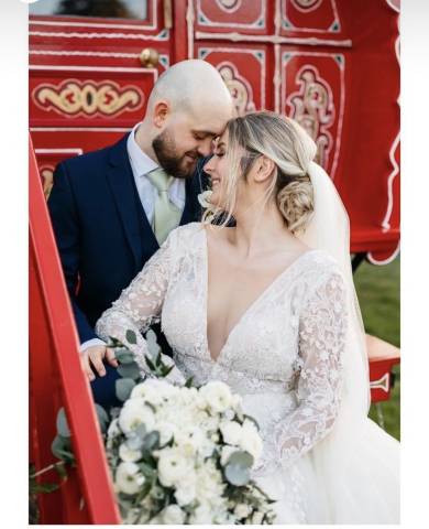 Darcey and Jamie - A Minimalist, Romantic Wedding With Sage Green Tones gallery image