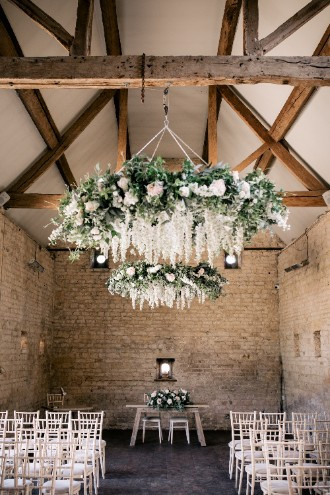 Lapstone Barn Real Wedding Aisle