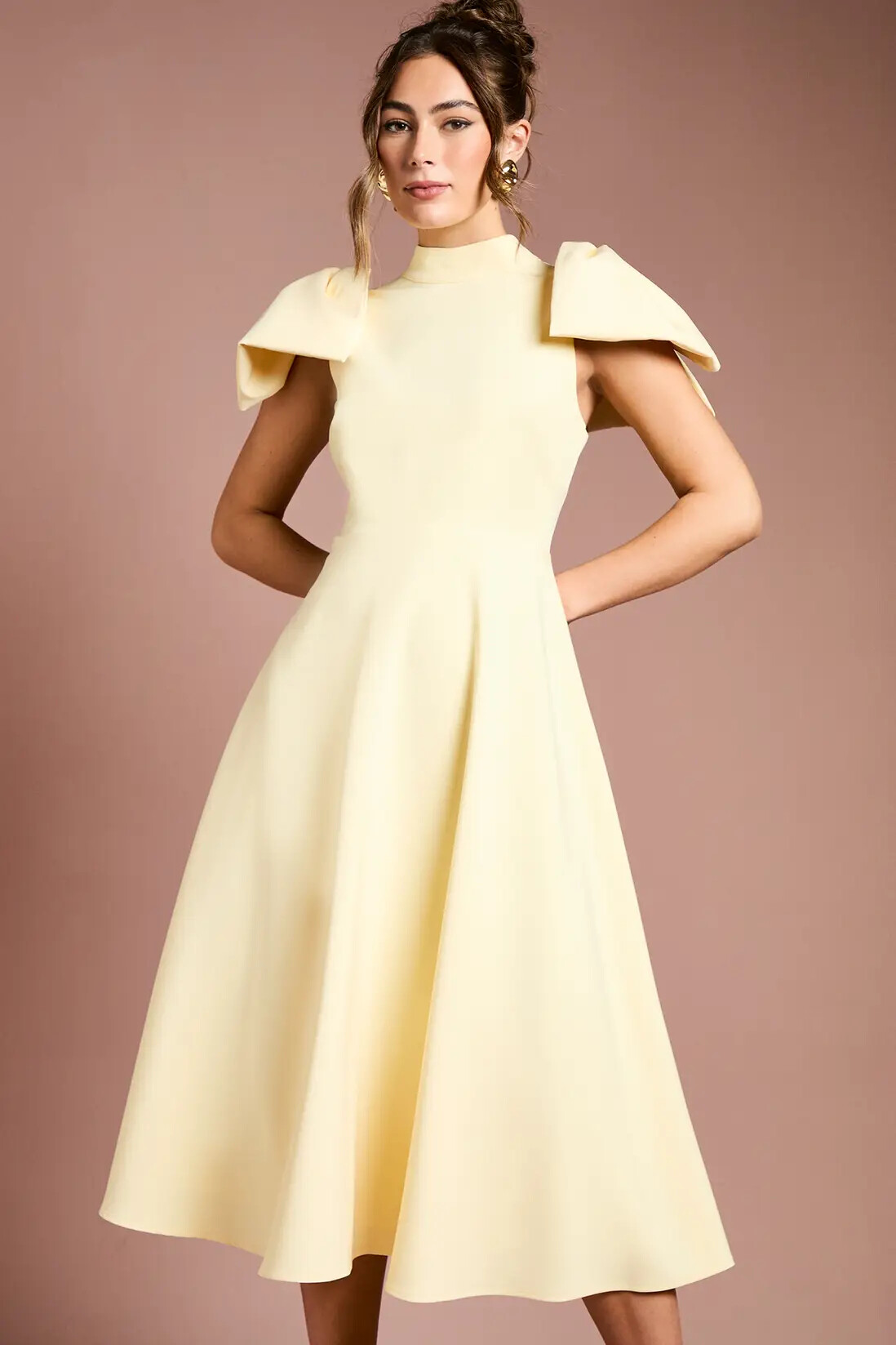 Lemon coloured flowy dress