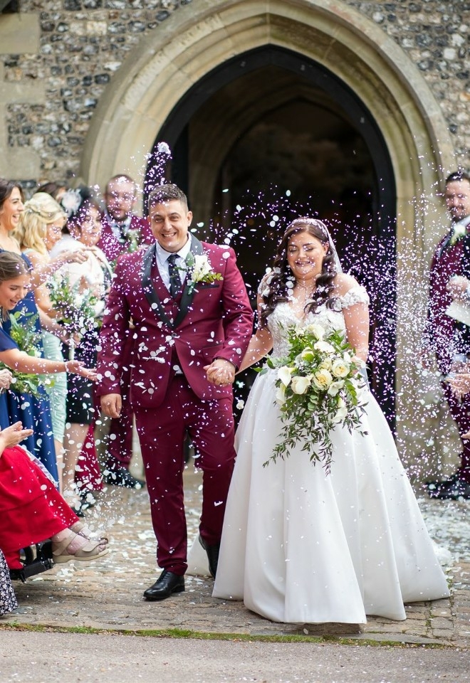 Bride and Groom outside of St Peter & St Pauls Church in Greater Missenden