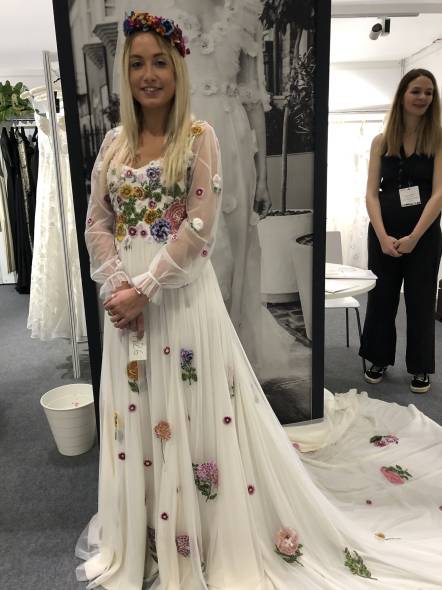 Bright Florals Victoria Sanders Guides for Brides