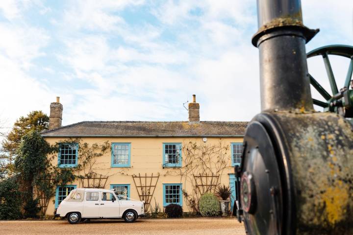 Darcey and Jamie - A Minimalist, Romantic Wedding With Sage Green Tones gallery image