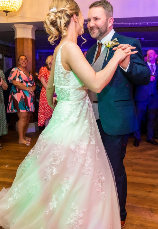 bride and groom first dance