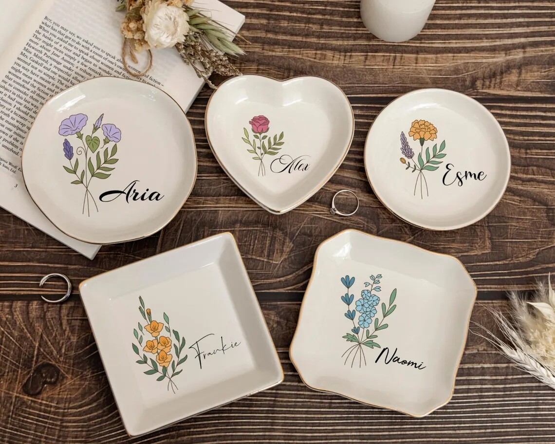 personalised jewellery dish for bridesmaid gifts 