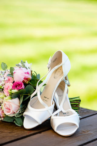 Jack and Jess - Spring Wedding in Worcestershire Countryside Manor House gallery image