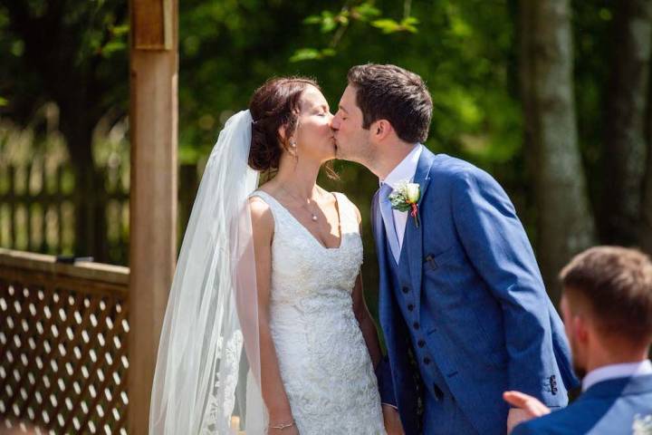 Ashleigh and Matt - Outdoor Barn Wedding in Oxfordshire gallery image