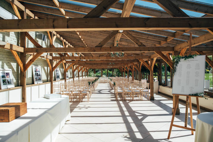 Jessica and Jason - A Stylish Flower-Filled Barn Wedding in Essex gallery image