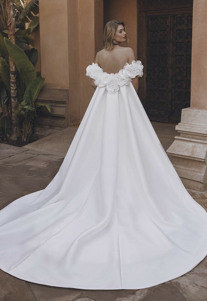 Umara - Enzoani Wedding Dress