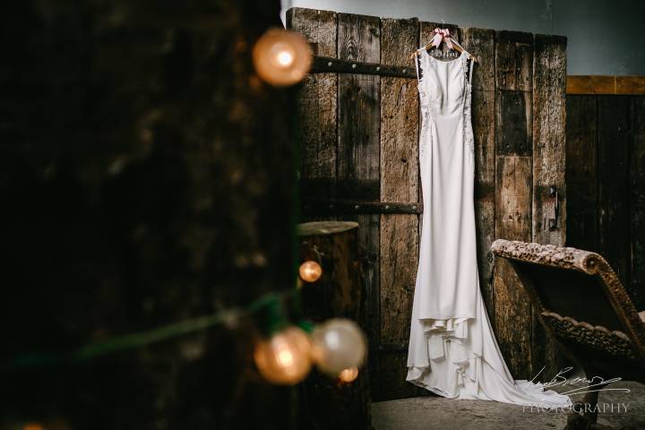Cindy and Elan - Cheshire Barn Wedding With Interfaith Ceremony gallery image