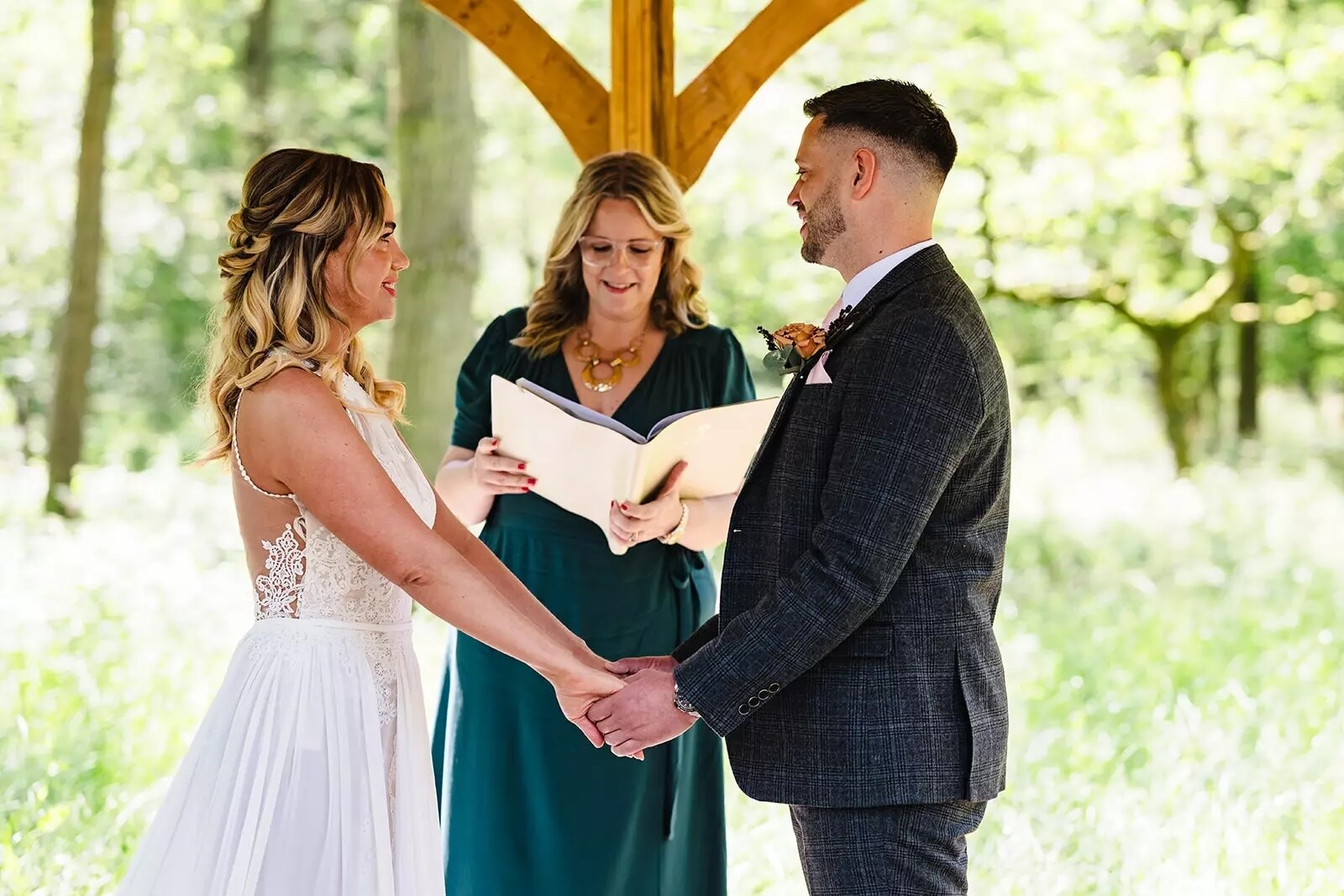 Wedding ceremony led by Ceremonies by Nicola West in Buckinghamshire, Milton Keynes