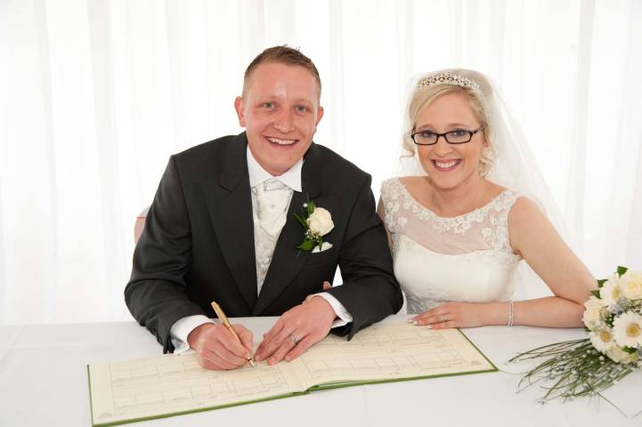 Jamie and Suzy - A Wedding Full Of Entertainment gallery image