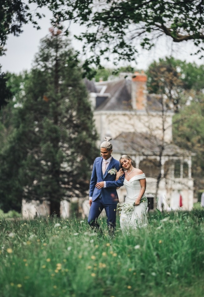 Bride and groom in the grounds of Chateau Vary