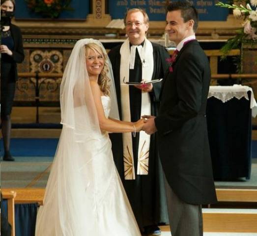 Sarah and Mike - A Traditional Big Day With A Cerise Pink Theme gallery image