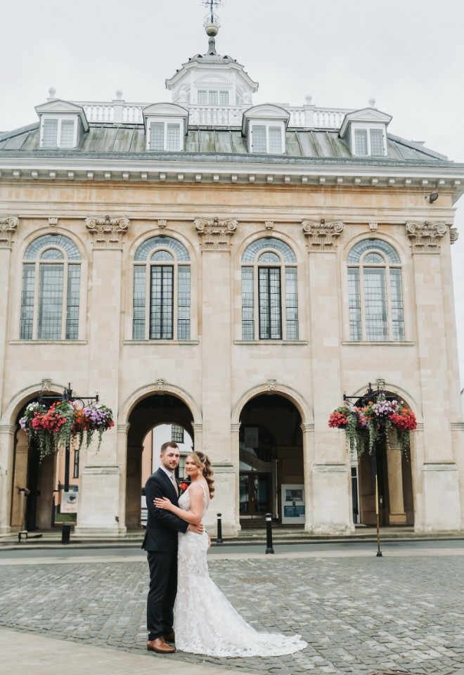 Rosie and Kyle standing at Abingdon Town Centre