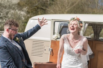 Hannah and Josh arriving at The Barns at Wick Farm