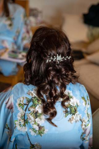 Ashleigh and Matt - Outdoor Barn Wedding in Oxfordshire gallery image