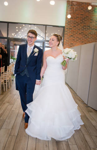 Jessica and Michael - A Stunning Staffordshire Boat House Wedding gallery image
