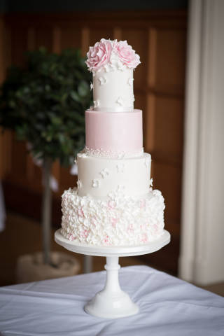 Sarah and Gary - A Mansion House Wedding in Oxfordshire gallery image