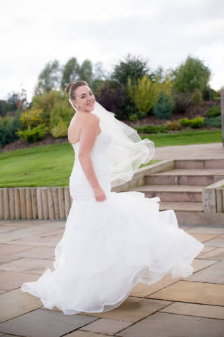 Jessica and Michael - A Stunning Staffordshire Boat House Wedding gallery image