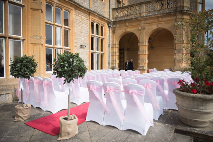 Sarah and Gary - A Mansion House Wedding in Oxfordshire gallery image