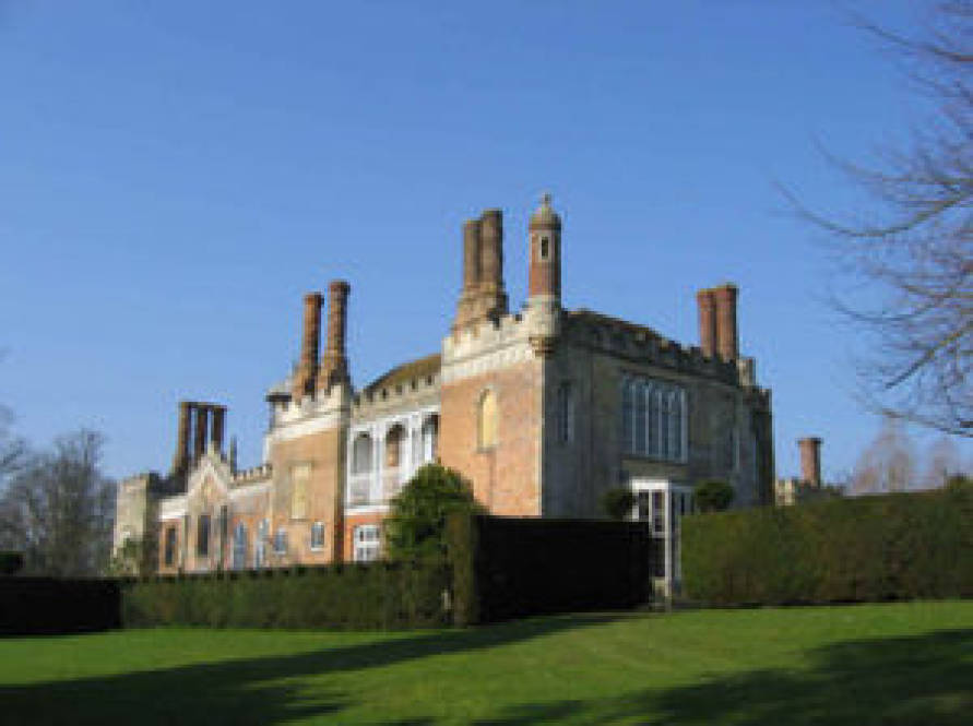 Nether Winchendon House & Carriage Barn Wedding Fair Guides for Brides