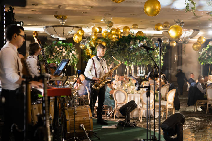 Sarah and John - Dream Wedding in a London Hotel Venue gallery image