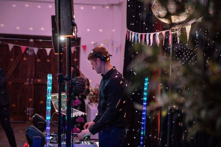 Ashleigh and Matt - Outdoor Barn Wedding in Oxfordshire gallery image