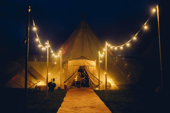 Michelle and Luke - An Fun Outdoor Tipi Wedding in Worcestershire gallery image