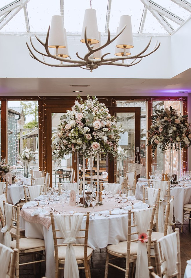 Elegant wedding breakfast set for an exclusive-use celebration at The Cock O’Barton.