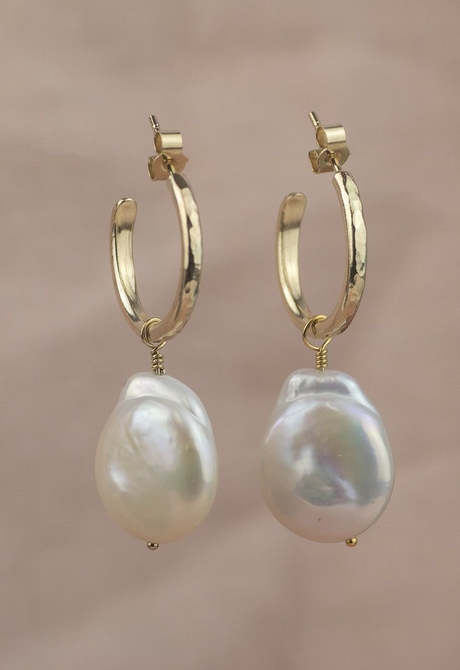 9kt gold hoop earrings with keishi pearls