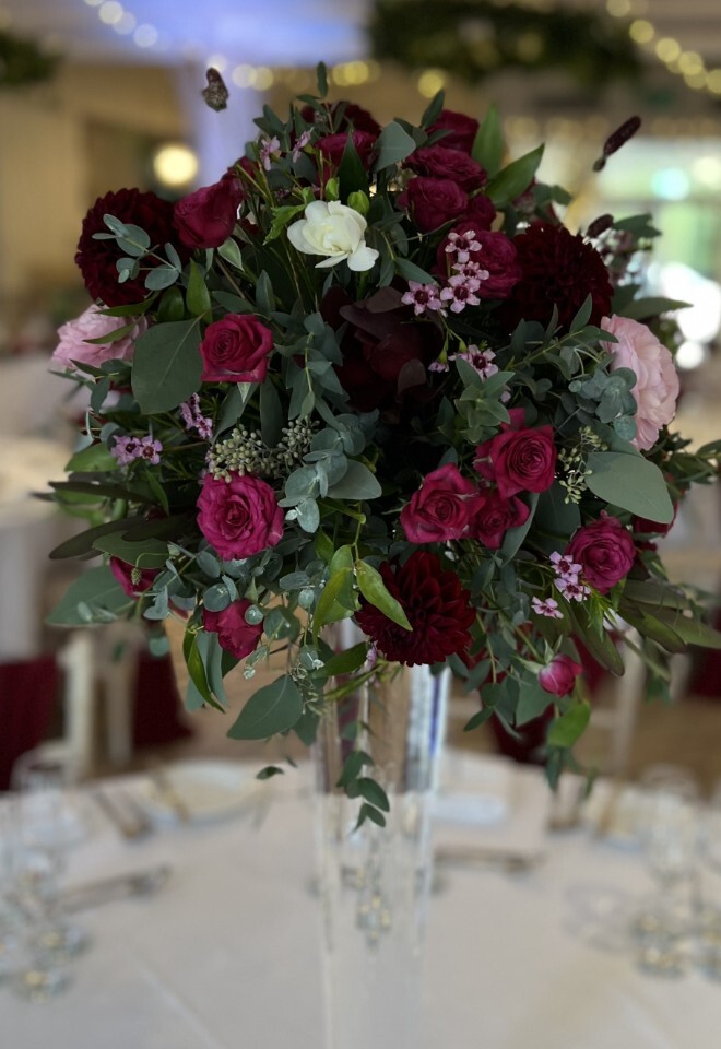 Lily vase Table display Manor by the Lake Cotswold Blooms 