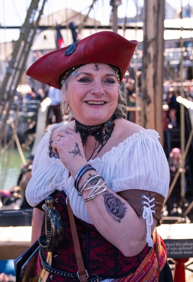 Pirate wedding on the Golden Hinde 