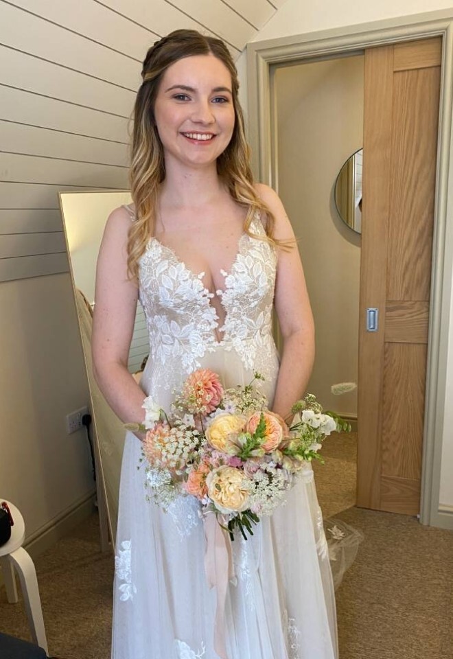 Half up half down bridal hair and natural makeup