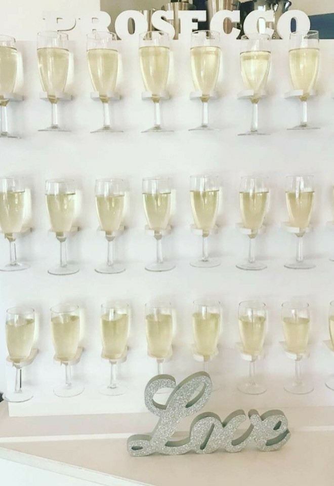 Prosecco Wall