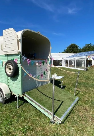 Wedding catering Bristol for afternoon tea