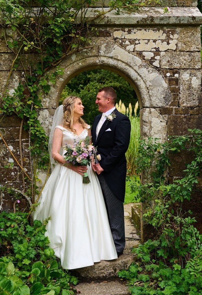 Garden Wedding Couple Shots 