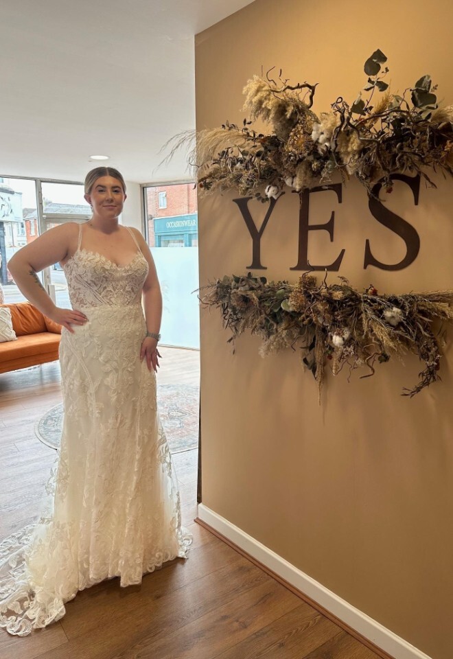 Off the peg wedding dresses