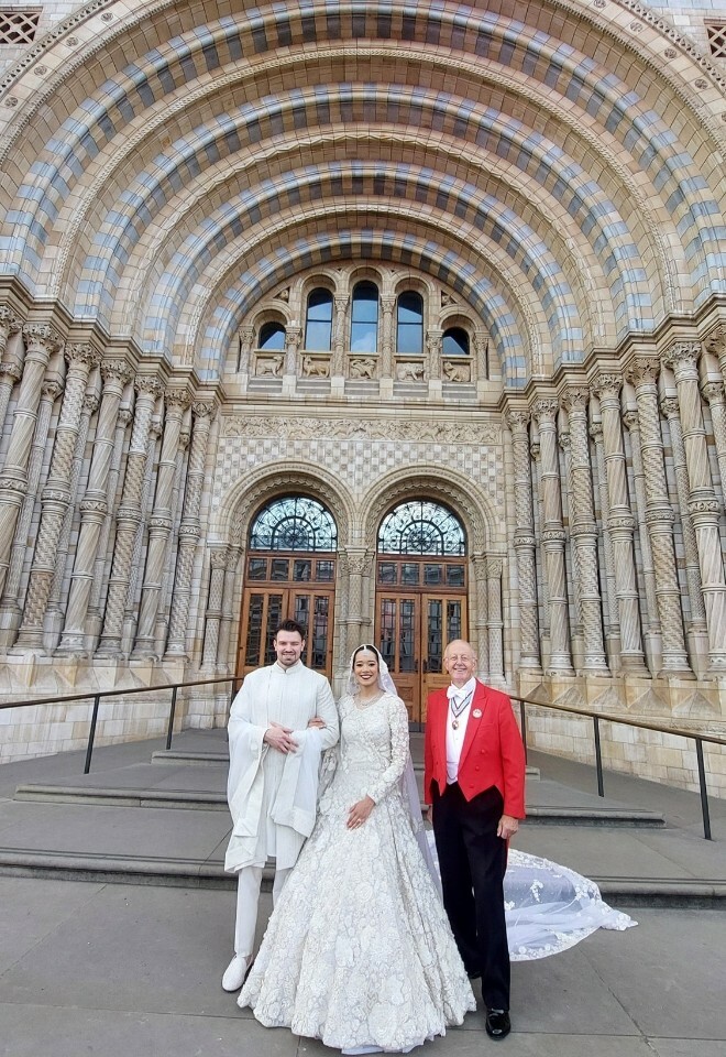 wedding toastmaster Peter Thompson, outside Natural History Museum